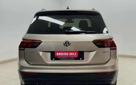 Volkswagen Tiguan II, 2019 год, 2 987 000 рублей, 5 фотография