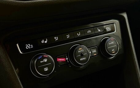 Volkswagen Tiguan II, 2019 год, 2 987 000 рублей, 14 фотография