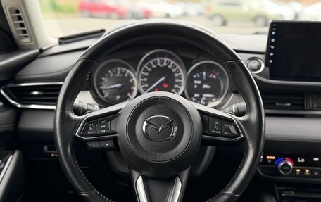 Mazda 6, 2020 год, 2 320 000 рублей, 18 фотография