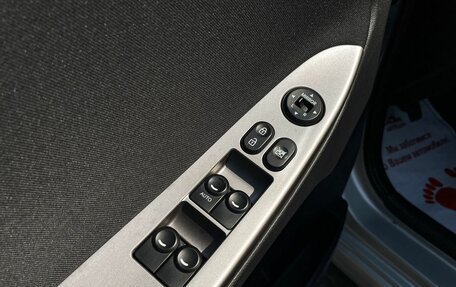Hyundai Solaris II рестайлинг, 2016 год, 999 000 рублей, 22 фотография