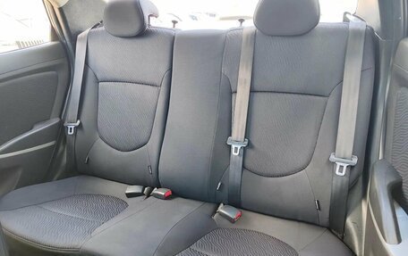Hyundai Solaris II рестайлинг, 2013 год, 620 000 рублей, 14 фотография