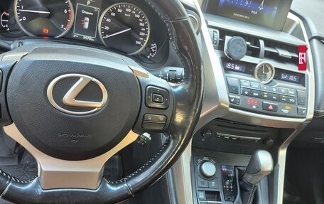 Lexus NX I, 2017 год, 2 500 000 рублей, 4 фотография