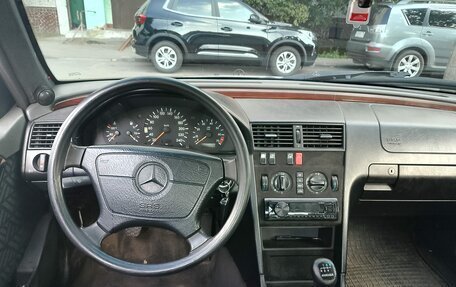Mercedes-Benz C-Класс, 1995 год, 90 000 рублей, 8 фотография