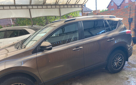 Toyota RAV4, 2018 год, 2 500 000 рублей, 2 фотография