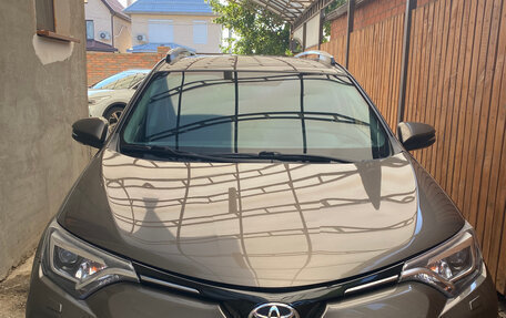 Toyota RAV4, 2018 год, 2 500 000 рублей, 3 фотография