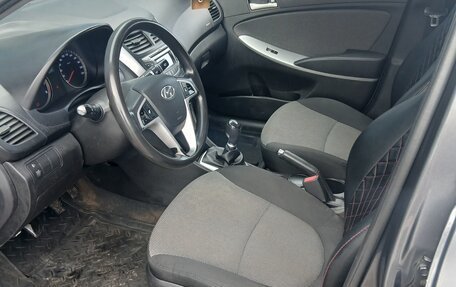 Hyundai Solaris II рестайлинг, 2014 год, 570 000 рублей, 5 фотография