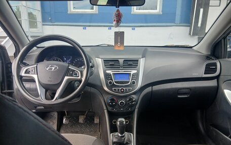 Hyundai Solaris II рестайлинг, 2014 год, 570 000 рублей, 6 фотография