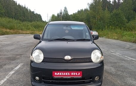 Toyota Sienta I, 2005 год, 570 000 рублей, 4 фотография