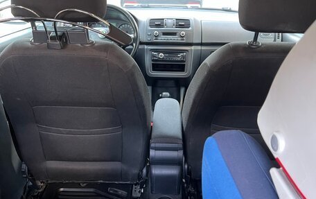 Skoda Fabia II, 2011 год, 550 000 рублей, 7 фотография