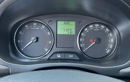 Skoda Fabia II, 2011 год, 550 000 рублей, 14 фотография