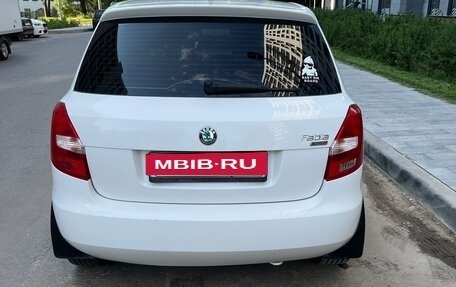 Skoda Fabia II, 2011 год, 550 000 рублей, 4 фотография