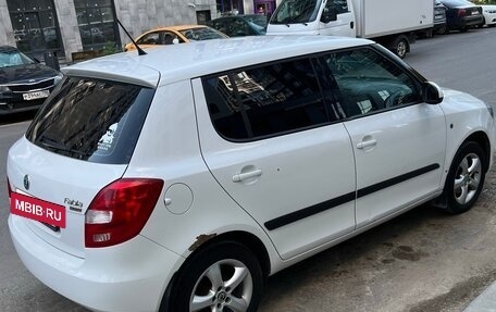 Skoda Fabia II, 2011 год, 550 000 рублей, 5 фотография