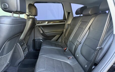 Volkswagen Touareg III, 2012 год, 1 500 000 рублей, 11 фотография
