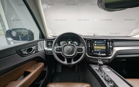 Volvo XC60 II, 2018 год, 3 377 000 рублей, 6 фотография