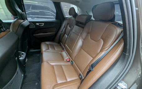 Volvo XC60 II, 2018 год, 3 377 000 рублей, 9 фотография