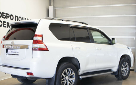 Toyota Land Cruiser Prado 150 рестайлинг 2, 2016 год, 3 149 000 рублей, 4 фотография