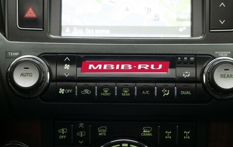 Toyota Land Cruiser Prado 150 рестайлинг 2, 2016 год, 3 149 000 рублей, 21 фотография