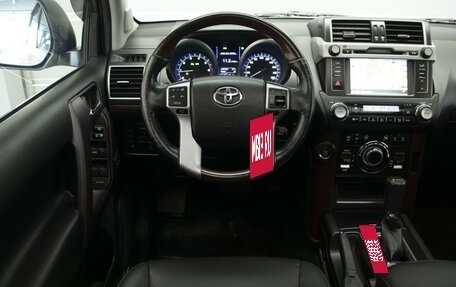 Toyota Land Cruiser Prado 150 рестайлинг 2, 2016 год, 3 149 000 рублей, 10 фотография