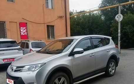 Toyota RAV4, 2013 год, 2 000 000 рублей, 1 фотография