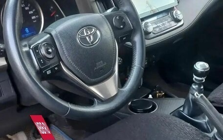 Toyota RAV4, 2013 год, 2 000 000 рублей, 5 фотография