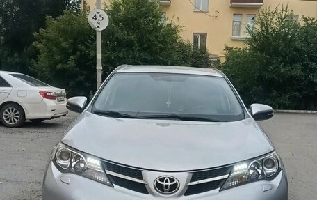 Toyota RAV4, 2013 год, 2 000 000 рублей, 9 фотография