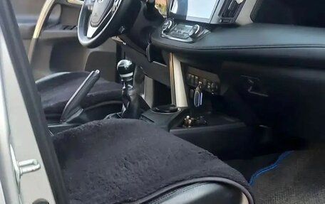 Toyota RAV4, 2013 год, 2 000 000 рублей, 7 фотография