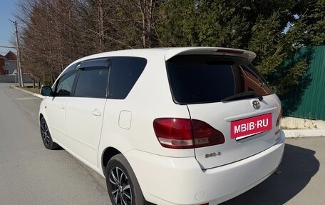 Toyota Ipsum II, 2002 год, 770 000 рублей, 7 фотография