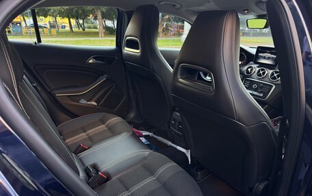 Mercedes-Benz GLA, 2018 год, 2 090 000 рублей, 16 фотография