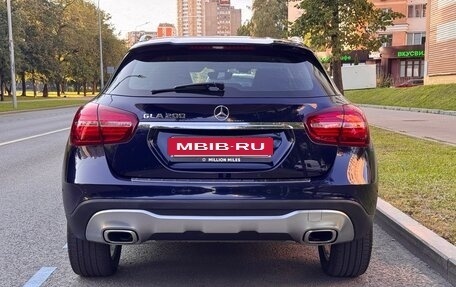 Mercedes-Benz GLA, 2018 год, 2 090 000 рублей, 5 фотография