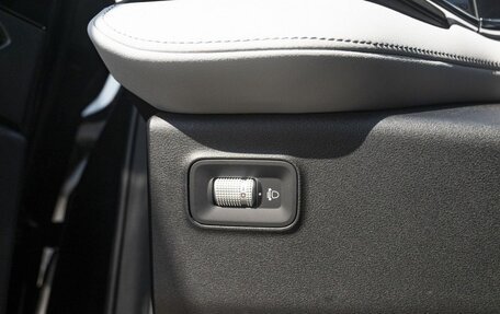 Geely Atlas, 2025 год, 3 415 491 рублей, 18 фотография