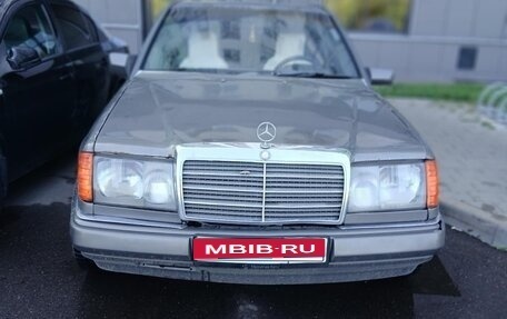 Mercedes-Benz W124, 1992 год, 275 000 рублей, 1 фотография
