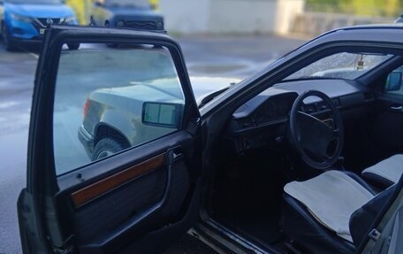 Mercedes-Benz W124, 1992 год, 275 000 рублей, 10 фотография