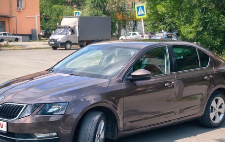 Skoda Octavia, 2017 год, 1 895 000 рублей, 3 фотография