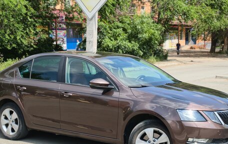 Skoda Octavia, 2017 год, 1 895 000 рублей, 5 фотография