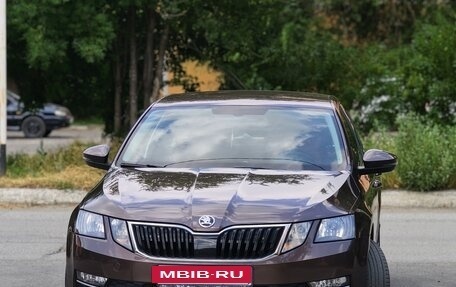 Skoda Octavia, 2017 год, 1 895 000 рублей, 2 фотография