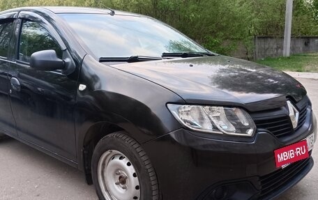 Renault Logan II, 2014 год, 445 000 рублей, 21 фотография