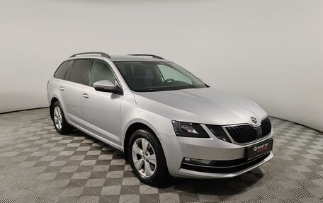 Skoda Octavia, 2017 год, 1 799 000 рублей, 3 фотография