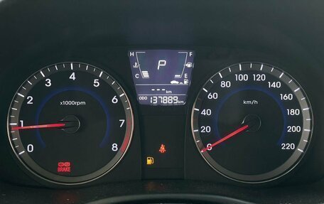 Hyundai Solaris II рестайлинг, 2014 год, 1 068 000 рублей, 18 фотография
