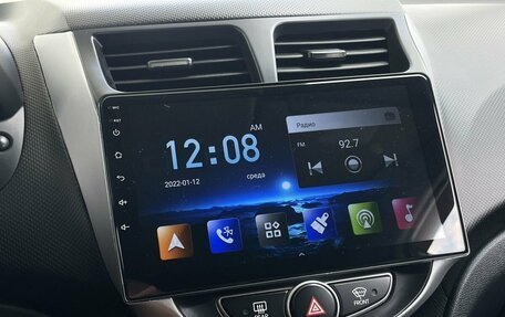 Hyundai Solaris II рестайлинг, 2014 год, 1 068 000 рублей, 21 фотография