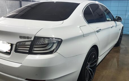 BMW 5 серия, 2011 год, 1 050 000 рублей, 4 фотография