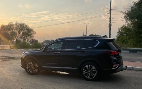 Hyundai Santa Fe IV, 2018 год, 3 100 000 рублей, 2 фотография