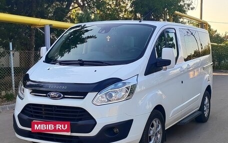 Ford Tourneo Custom I рестайлинг, 2013 год, 2 200 000 рублей, 1 фотография