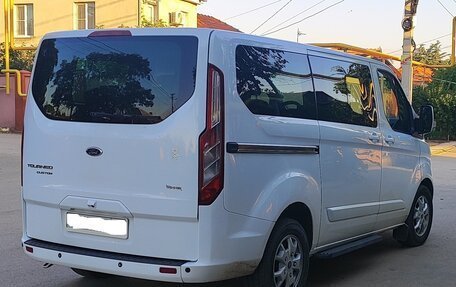 Ford Tourneo Custom I рестайлинг, 2013 год, 2 200 000 рублей, 7 фотография