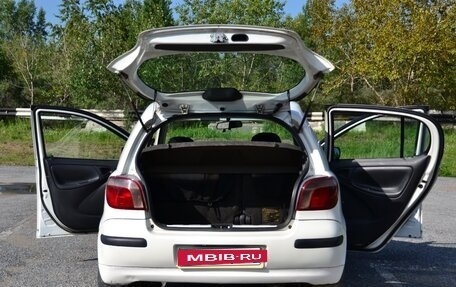 Toyota Vitz, 2002 год, 400 000 рублей, 9 фотография