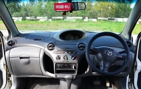 Toyota Vitz, 2002 год, 400 000 рублей, 8 фотография