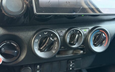 Toyota Hilux VIII, 2020 год, 3 970 000 рублей, 20 фотография