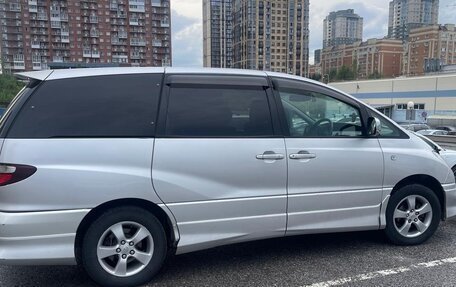 Toyota Estima III рестайлинг -2, 2000 год, 680 000 рублей, 1 фотография