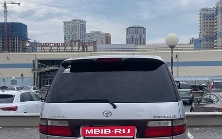 Toyota Estima III рестайлинг -2, 2000 год, 680 000 рублей, 2 фотография