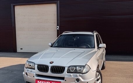 BMW X3, 2004 год, 1 100 000 рублей, 2 фотография
