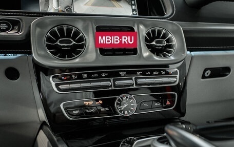 Mercedes-Benz G-Класс AMG, 2022 год, 20 000 000 рублей, 35 фотография